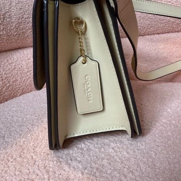 Coach Tan and Cream Shoulder Bag with Monogram Pattern - Picture 5 of 11